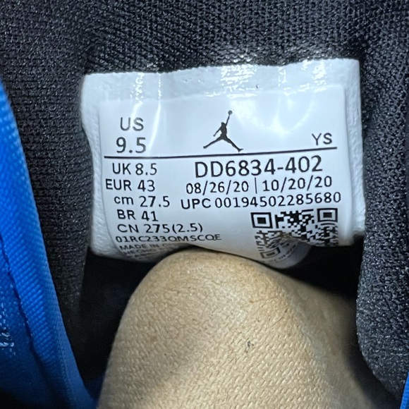 Nike Air Jordan 1 Mid SE Signal Blue DD6834-402 9.5 Patent Leather - Picture 9 of 11